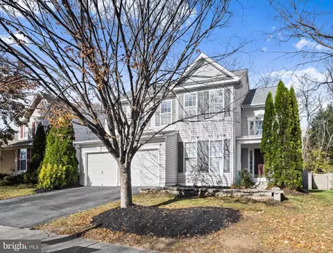 Exterior - 122 Farmbrook Ln, Hanover, MD 21076 photo 1 of 8