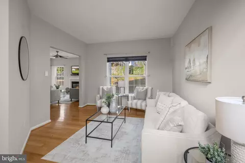 Living - 122 Farmbrook Ln, Hanover, MD 21076 photo 2 of 6