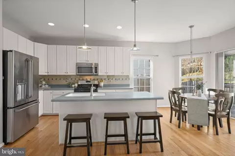 Kitchen - 122 Farmbrook Ln, Hanover, MD 21076 photo 1 of 4