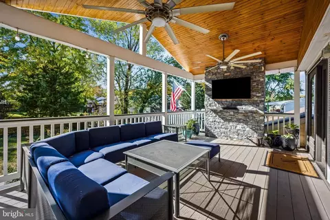 Exterior - 884 Willys Dr, Arnold, MD 21012 photo 1 of 5