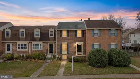 808 De Franceaux Way, Pasadena, MD 21122