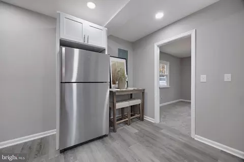 8119 Elizabeth Rd, Pasadena, MD 21122 photo 13