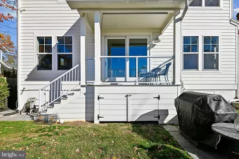 Exterior - 4992 Lerch Dr, Shady Side, MD 20764 photo 6 of 9
