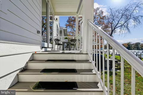 Exterior - 4992 Lerch Dr, Shady Side, MD 20764 photo 7 of 9