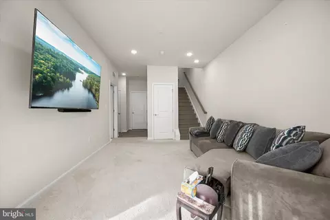 Entry Way - 3316 Watershed Blvd, Laurel, MD 20724 photo 10 of 12