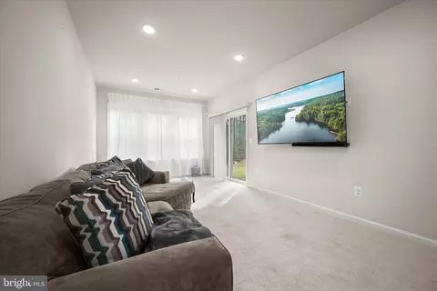 Living - 3316 Watershed Blvd, Laurel, MD 20724 photo 3 of 4