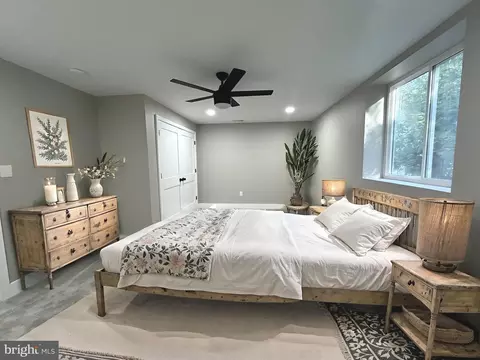 Bedroom - 706 E Shore Rd, Pasadena, MD 21122 photo 4 of 6