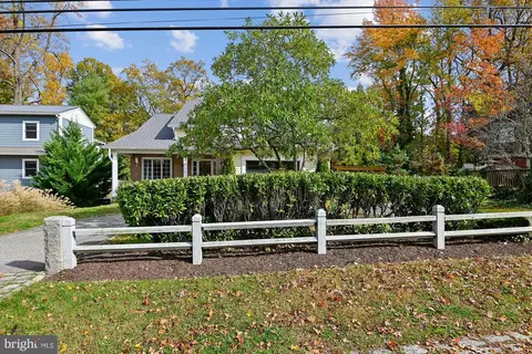 Exterior - 161 E Bay View Dr, Annapolis, MD 21403 photo 26 of 35