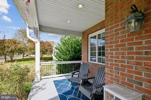 Exterior - 161 E Bay View Dr, Annapolis, MD 21403 photo 18 of 35