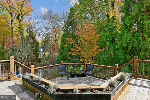 Exterior - 161 E Bay View Dr, Annapolis, MD 21403 photo 23 of 35