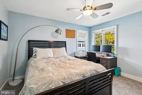 Bedroom - 161 E Bay View Dr, Annapolis, MD 21403 photo 12 of 16