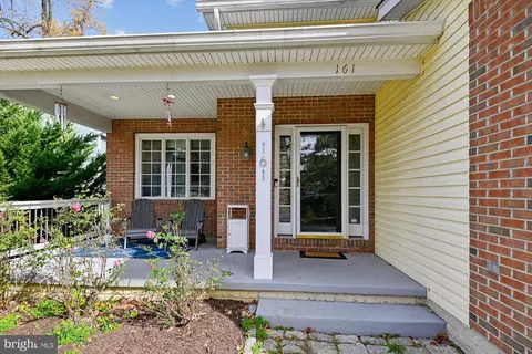 Exterior - 161 E Bay View Dr, Annapolis, MD 21403 photo 20 of 35
