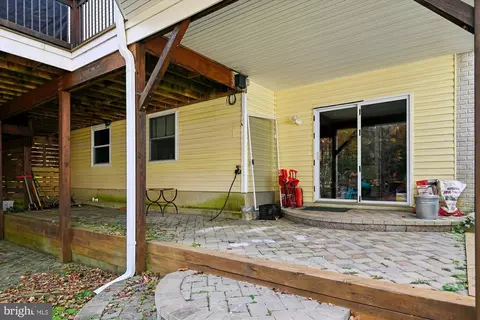 Exterior - 161 E Bay View Dr, Annapolis, MD 21403 photo 13 of 35