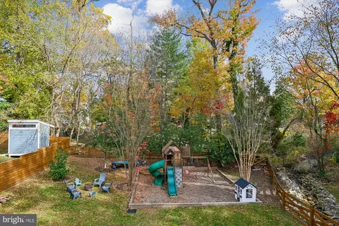 Exterior - 161 E Bay View Dr, Annapolis, MD 21403 photo 15 of 35