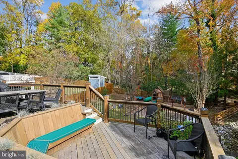 Exterior - 161 E Bay View Dr, Annapolis, MD 21403 photo 10 of 35