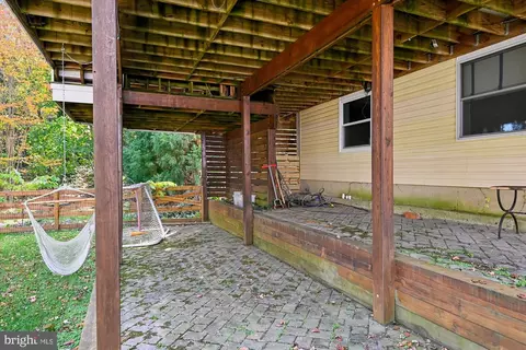 Exterior - 161 E Bay View Dr, Annapolis, MD 21403 photo 12 of 35