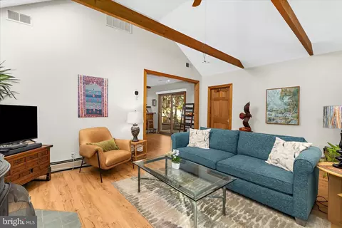 Living - 336 Epping Way, Annapolis, MD 21401 photo 1 of 1