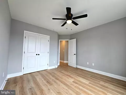 8478 Garden Rd, Pasadena, MD 21122 photo 10