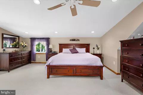 Bedroom - 210 Arundel Rd, Pasadena, MD 21122 photo 4 of 6