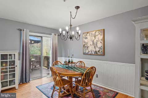 222 Gray Fox Ct, Edgewater, MD 21037 photo 4