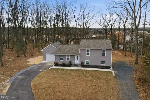 Exterior - 7428 Hawkins Dr, Hanover, MD 21076 photo 2 of 5