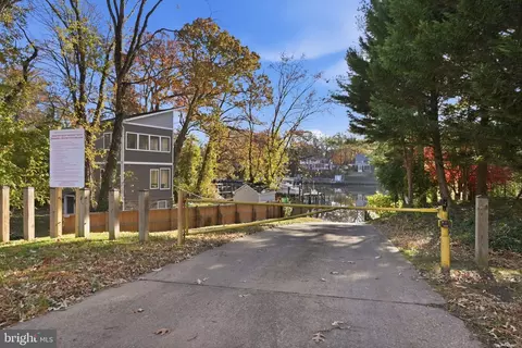 Exterior - 339 Beach Ave, Pasadena, MD 21122 photo 6 of 7