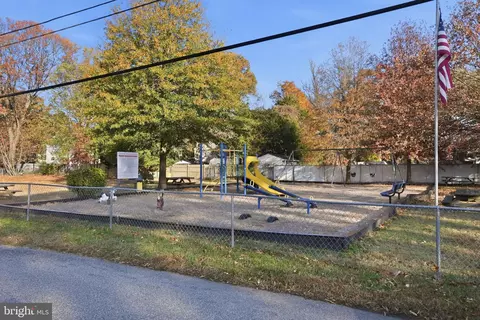 Exterior - 339 Beach Ave, Pasadena, MD 21122 photo 7 of 7