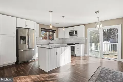 Other - 339 Beach Ave, Pasadena, MD 21122 photo 2 of 21