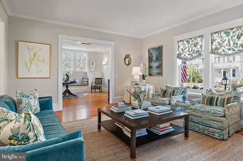 Living - 39 Southgate Ave, Annapolis, MD 21401 photo 2 of 2