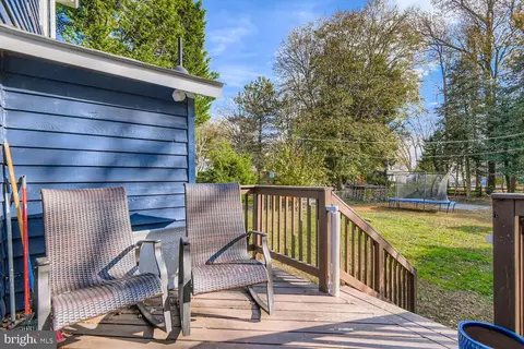 Exterior - 2023 Bay Rd, Pasadena, MD 21122 photo 5 of 7
