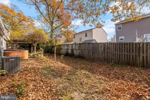 727 213th St, Pasadena, MD 21122 photo 22