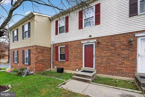 1847 Hawk Ct, Severn, MD 21144 photo 2
