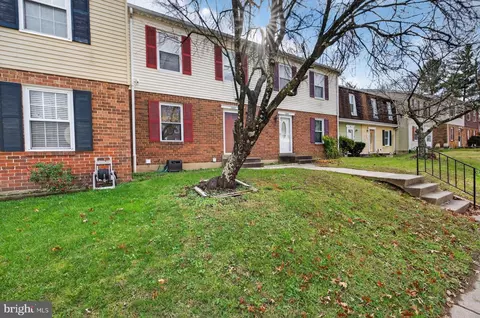 1847 Hawk Ct, Severn, MD 21144 photo 3