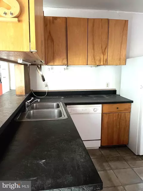 Kitchen - 16 Brice Rd, Annapolis, MD 21409 photo 1 of 3