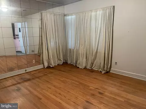 Living - 16 Brice Rd, Annapolis, MD 21409 photo 4 of 5