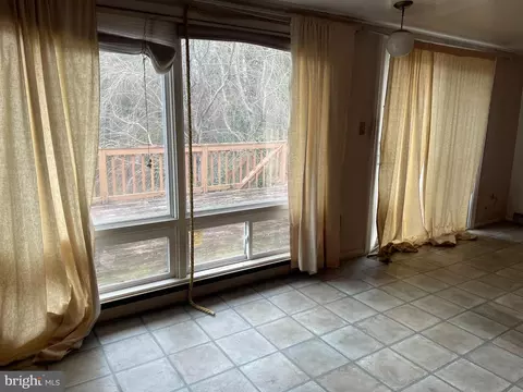 Living - 16 Brice Rd, Annapolis, MD 21409 photo 5 of 5