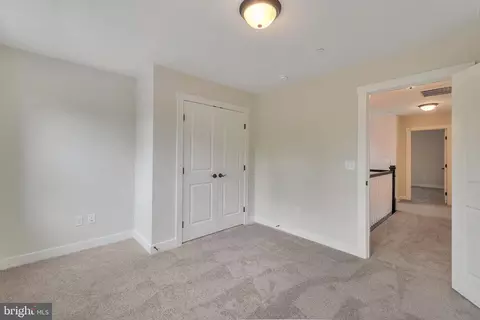 Entry Way - 314 Caldwell Rd, Pasadena, MD 21122 photo 15 of 16
