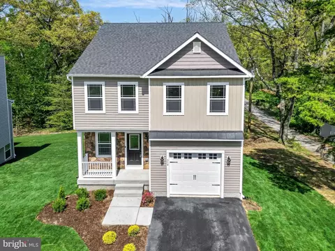 314 Caldwell Rd, Pasadena, MD 21122