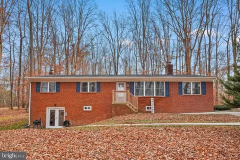 997 Mount Zion Marlboro Rd, Lothian, MD 20711