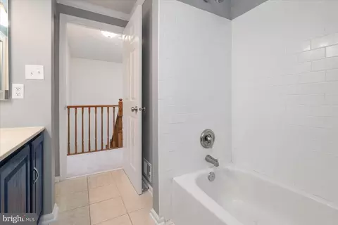 727 Dayspring Dr, Odenton, MD 21113 photo 31