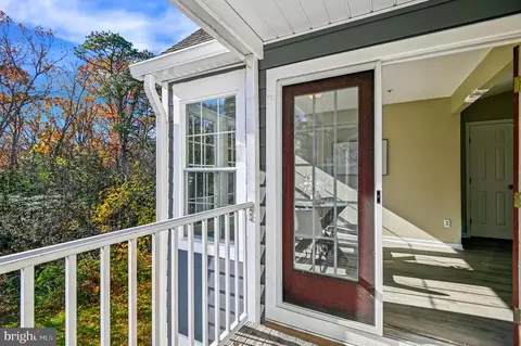 Exterior - 717 Deering Rd #5L, Pasadena, MD 21122 photo 3 of 5