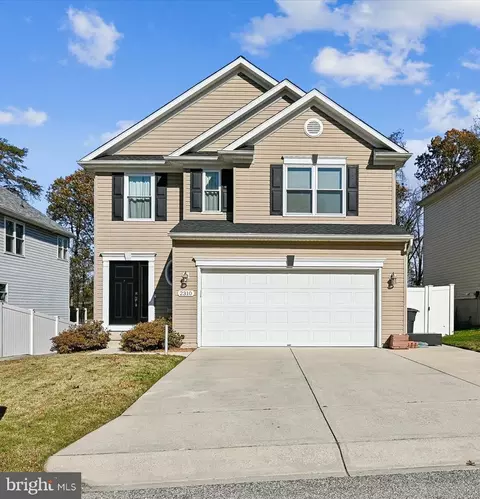 Exterior - 2310 228th St, Pasadena, MD 21122 photo 2 of 11
