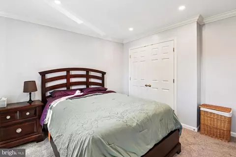 Bedroom - 2310 228th St, Pasadena, MD 21122 photo 5 of 5