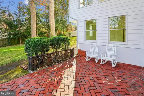 Exterior - 1913 Dulaney Pl, Annapolis, MD 21409 photo 3 of 12
