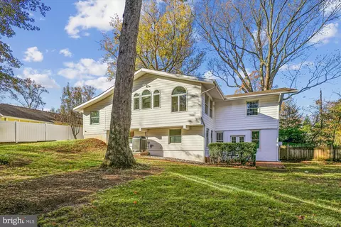 Exterior - 1913 Dulaney Pl, Annapolis, MD 21409 photo 7 of 12