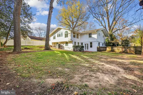 Exterior - 1913 Dulaney Pl, Annapolis, MD 21409 photo 6 of 12