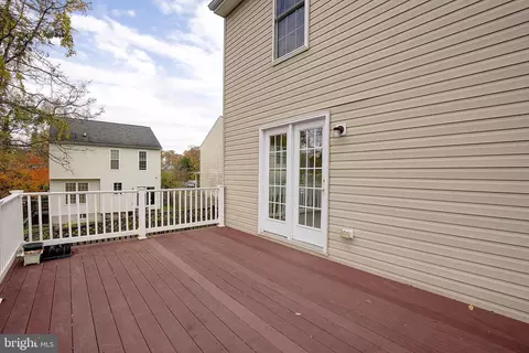 Exterior - 684 213th St, Pasadena, MD 21122 photo 5 of 8