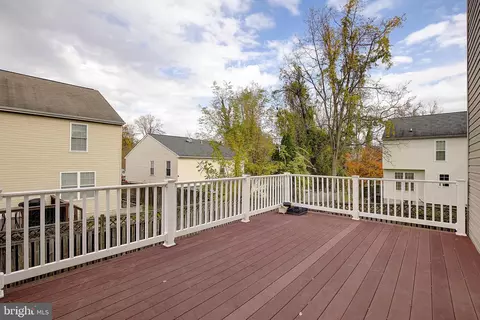 Exterior - 684 213th St, Pasadena, MD 21122 photo 6 of 8
