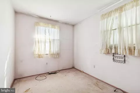 Bedroom - 7518 Harmans Rd, Harmans, MD 21077 photo 7 of 8
