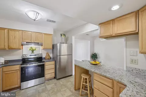 Kitchen - 795 Match Point Dr, Arnold, MD 21012 photo 1 of 3